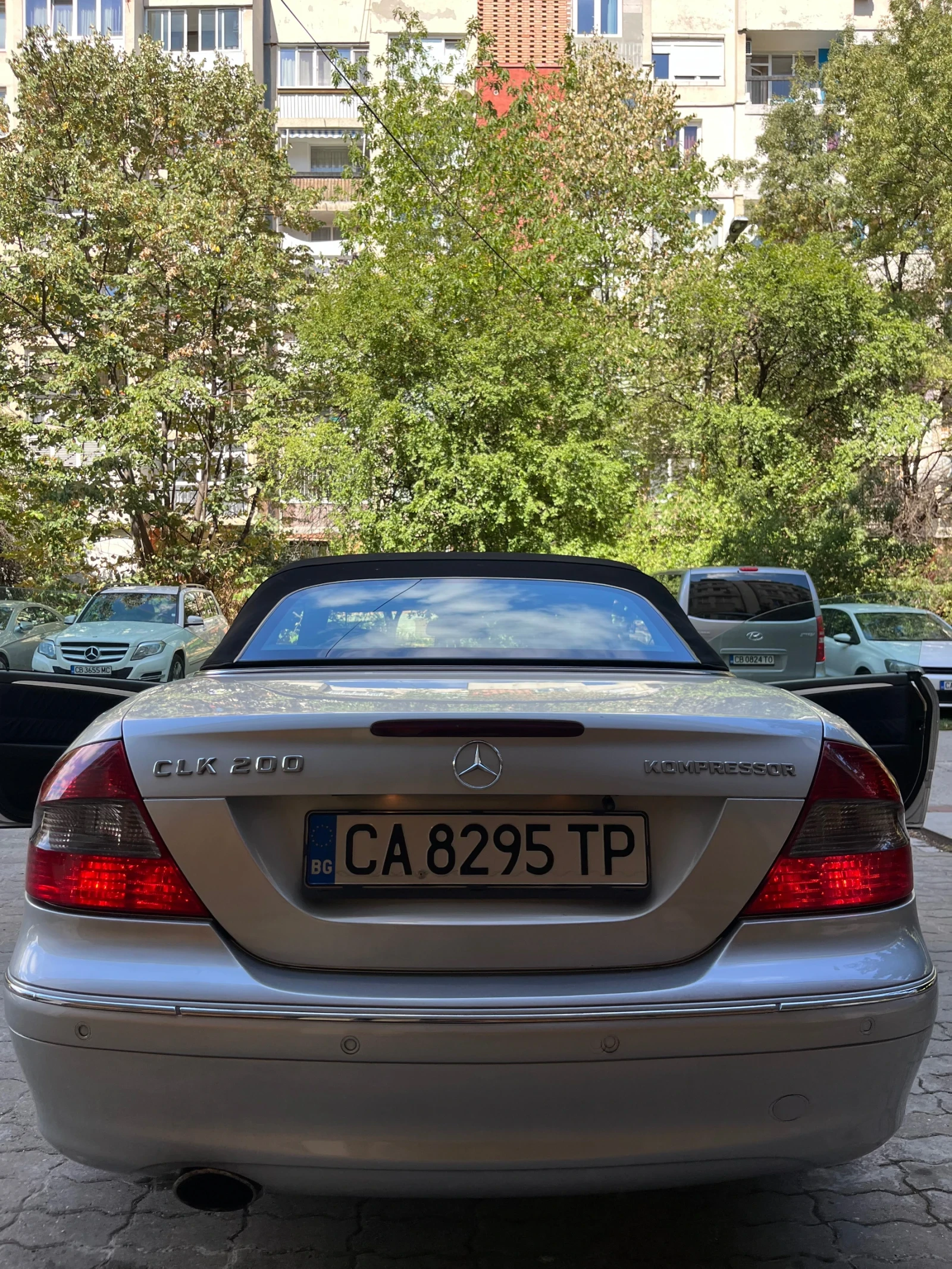 Mercedes-Benz CLK, снимка 8 - Автомобили и джипове - 56056669