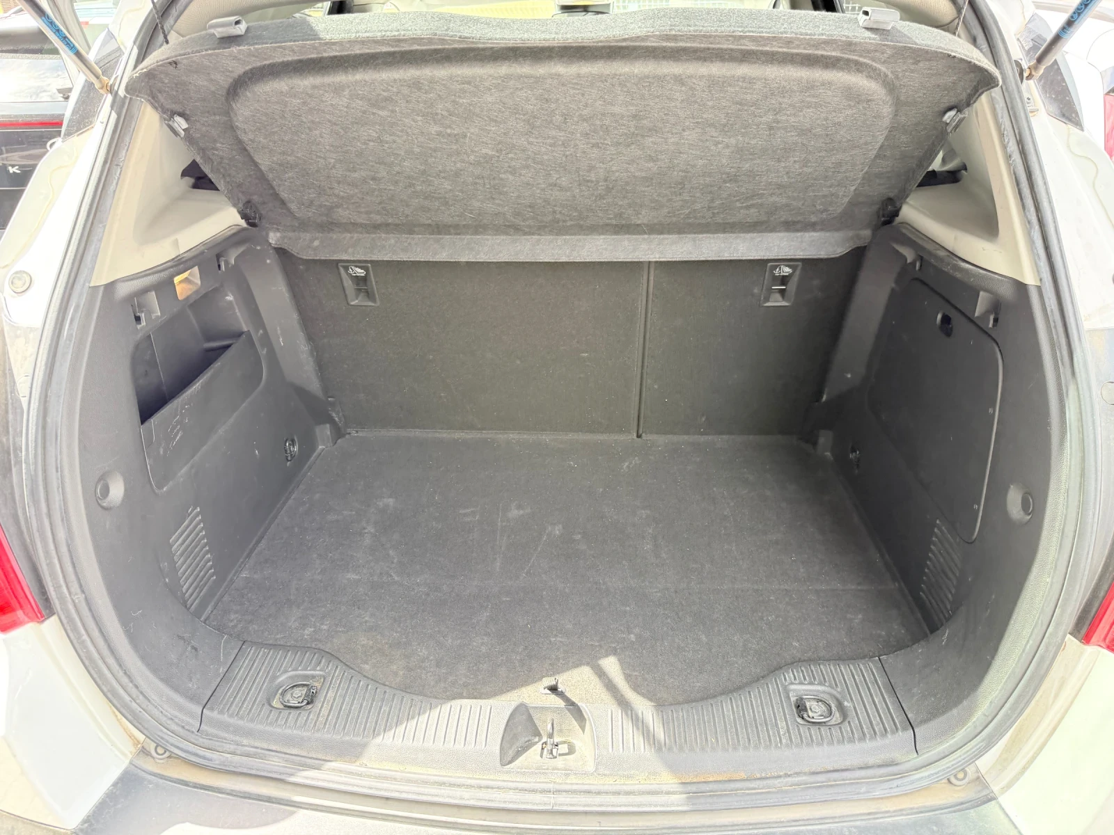 Opel Mokka X 1.6CDTI 4x4 136cv Cosmo, снимка 10 - Автомобили и джипове - 56074138