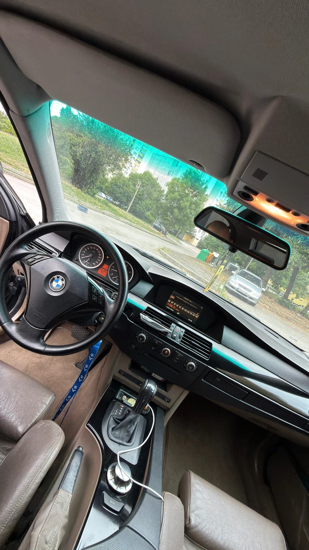 BMW 525 E60, снимка 10 - Автомобили и джипове - 56114486