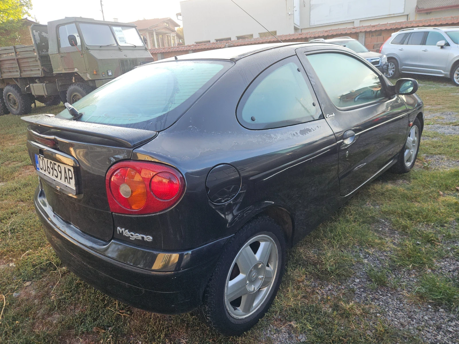 Renault Megane 1.6 16v бензин!, снимка 3 - Автомобили и джипове - 56134030