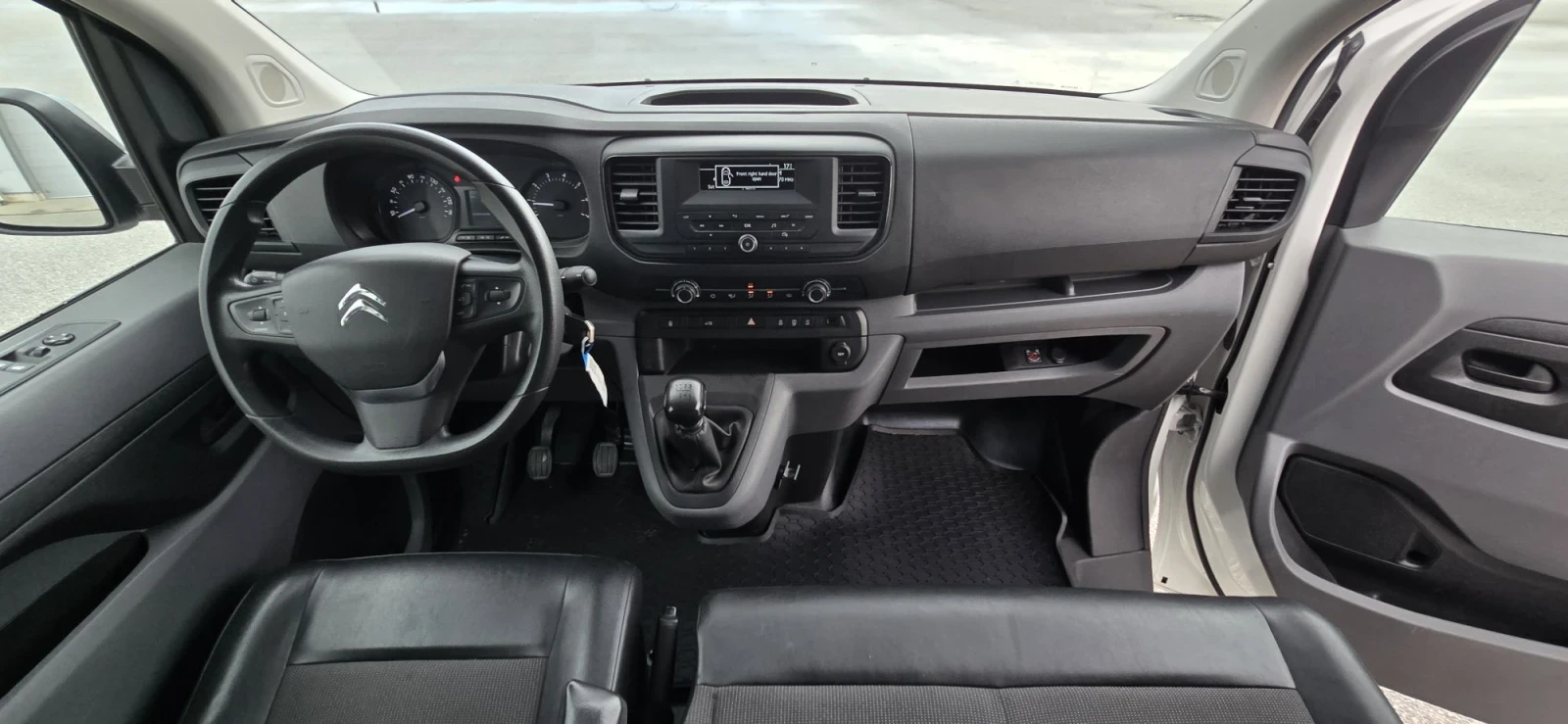 Citroen Jumpy EURO 6 / 2020, снимка 11 - Автомобили и джипове - 56644430