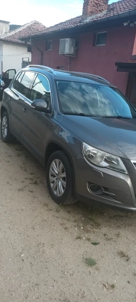 VW Tiguan Джип, снимка 1