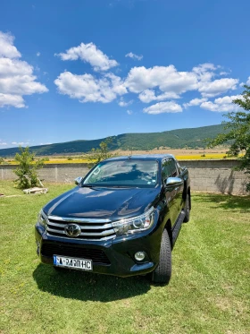 Toyota Hilux, снимка 1