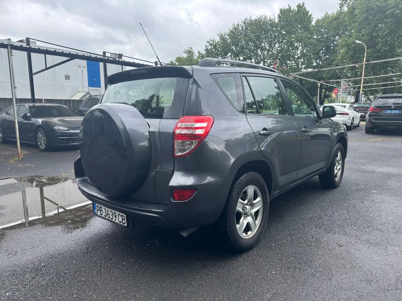 Toyota Rav4, снимка 6 - Автомобили и джипове - 47432119