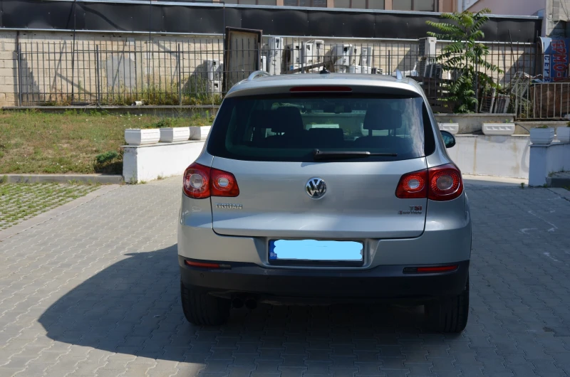 VW Tiguan, снимка 4 - Автомобили и джипове - 48634884