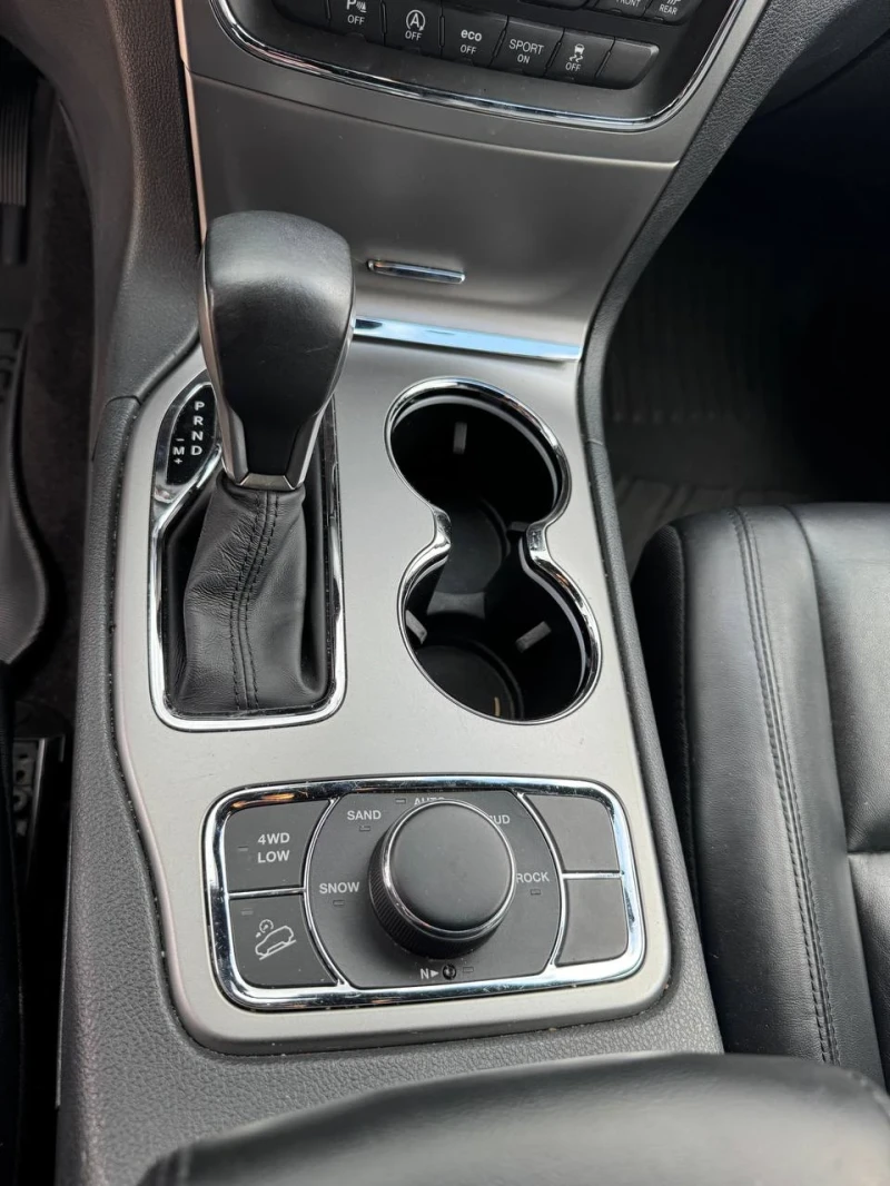 Jeep Grand cherokee LIMITED 3.6L * ЛИЗИНГ* , снимка 12 - Автомобили и джипове - 50745298
