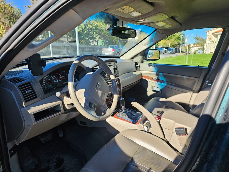 Jeep Grand cherokee, снимка 10 - Автомобили и джипове - 52534023