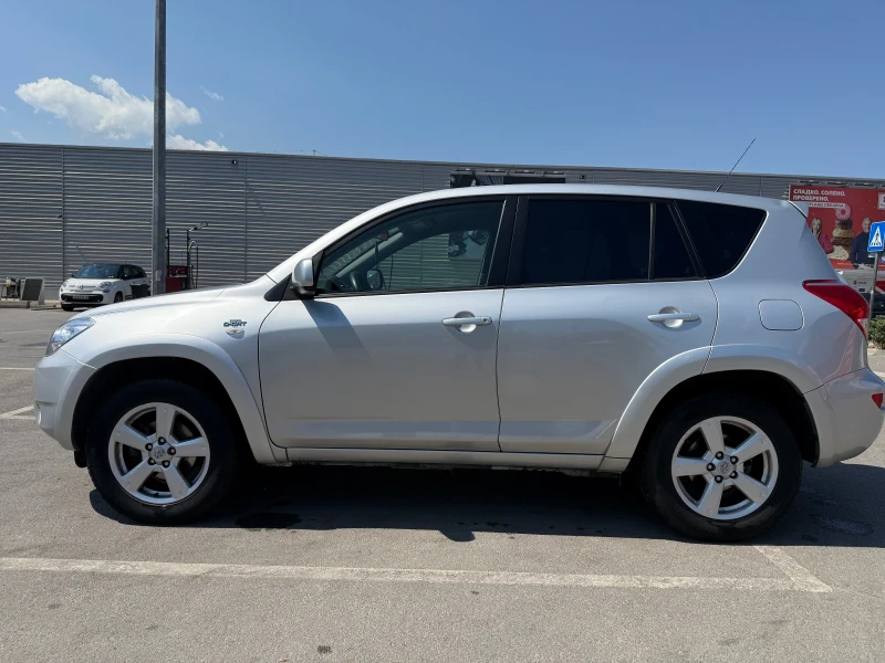 Toyota Rav4 Тойота Рав4 4х4 2.2 177кс Toyota Rav4 2007г, снимка 3 - Автомобили и джипове - 52771698