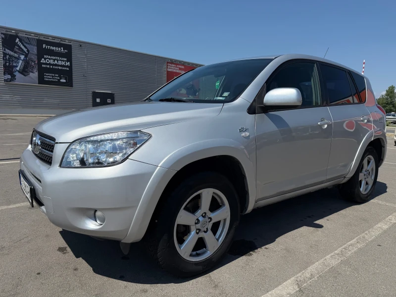 Toyota Rav4 Тойота Рав4 4х4 2.2 177кс Toyota Rav4 2007г, снимка 2 - Автомобили и джипове - 52771698