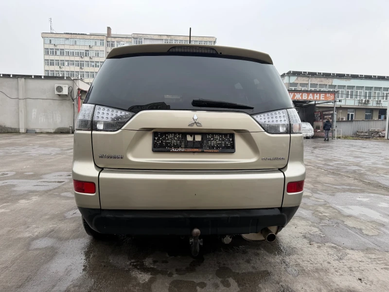 Mitsubishi Outlander 2.4 бензин/газ 2WD ръчка Нидерландия, снимка 8 - Автомобили и джипове - 53202471