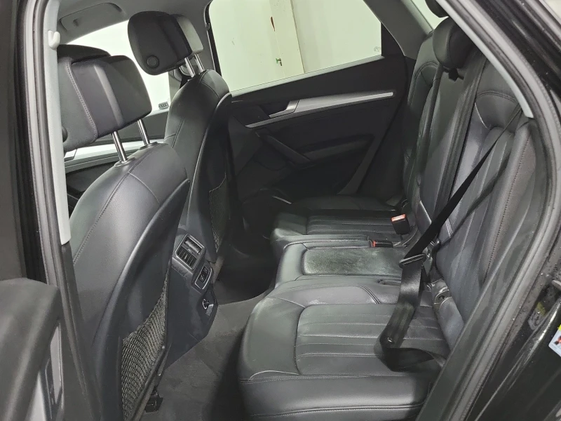 Audi Q5 KOMFORT * * CARFAX * * АВТО КРЕДИТ * * , снимка 11 - Автомобили и джипове - 53220772