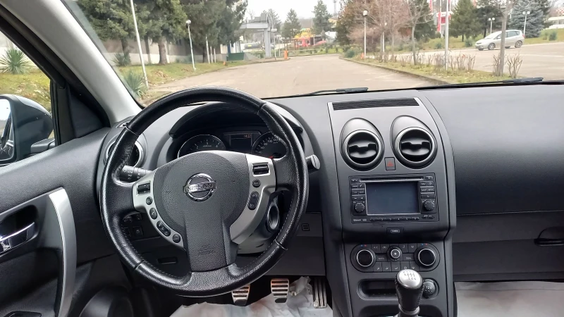 Nissan Qashqai 1, 5dci 110кс , снимка 7 - Автомобили и джипове - 53301859