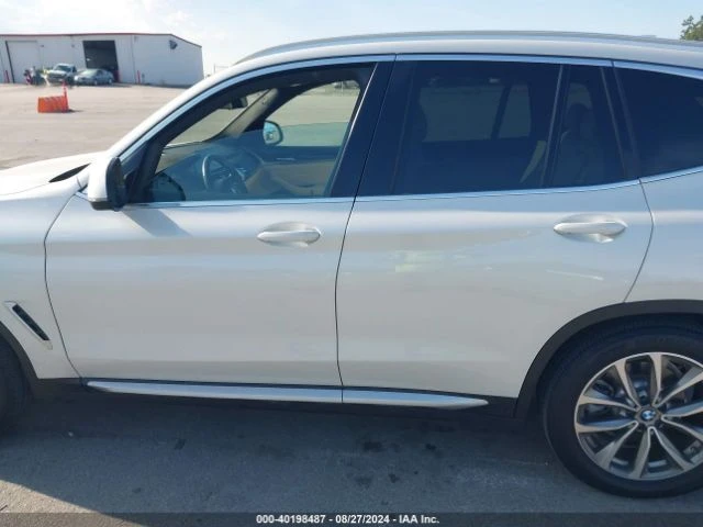 BMW X3 XDRIVE30I, снимка 14 - Автомобили и джипове - 47438899