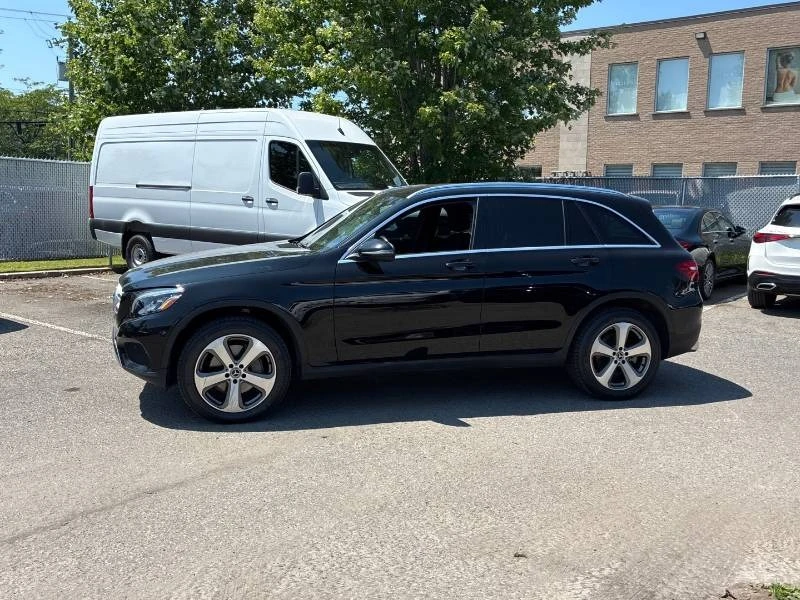 Mercedes-Benz GLC 300 * 4MATIC * КОМПЛЕКТ ГУМИ * 2 КЛЮЧА, снимка 8 - Автомобили и джипове - 55218829