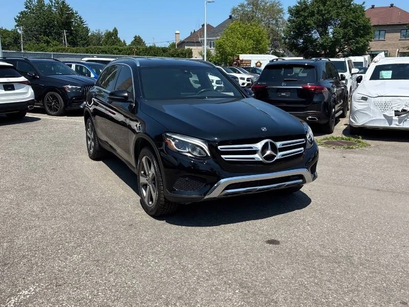 Mercedes-Benz GLC 300 * 4MATIC * КОМПЛЕКТ ГУМИ * 2 КЛЮЧА, снимка 3 - Автомобили и джипове - 55218829