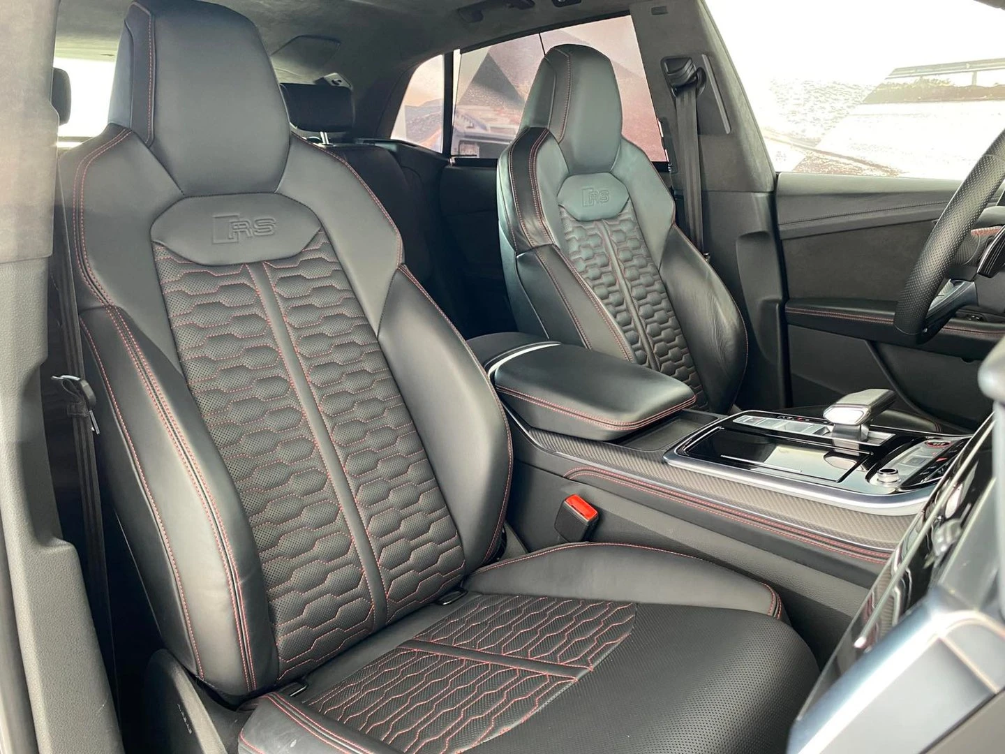 Audi RSQ8 Audi RS Q8 TFSI quattro - изображение 8