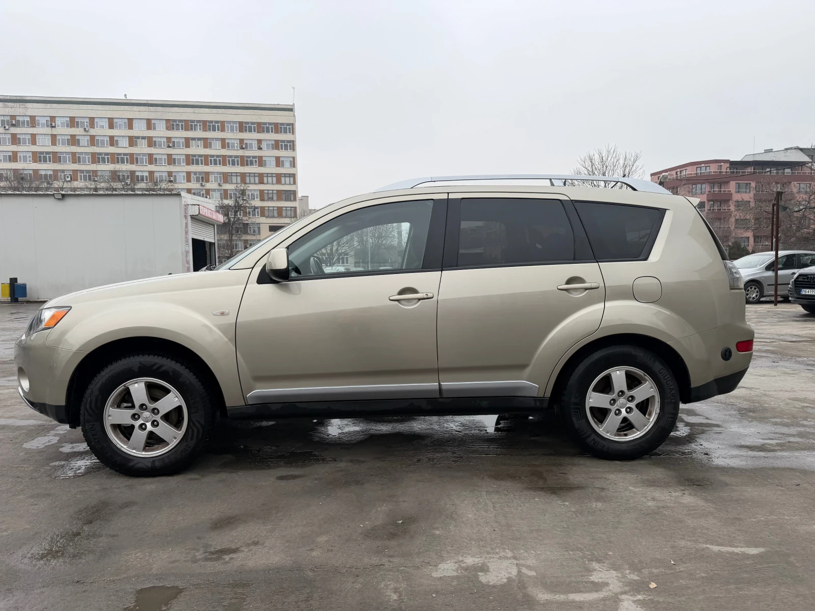 Mitsubishi Outlander 2.4 бензин/газ 2WD ръчка Нидерландия - изображение 4