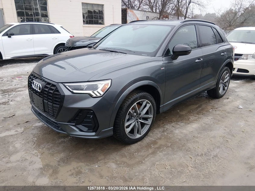 Audi Q3 2.0l Premium S Line 45, снимка 2 - Автомобили и джипове - 54599508