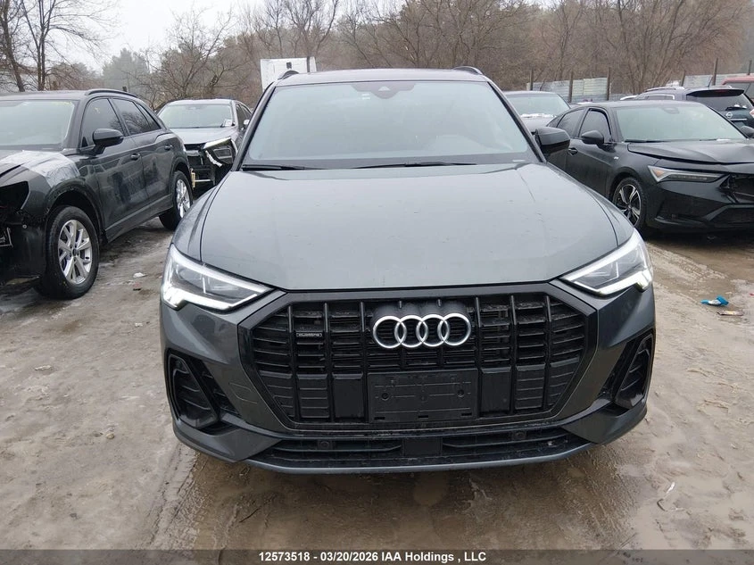 Audi Q3 2.0l Premium S Line 45, снимка 12 - Автомобили и джипове - 54599508