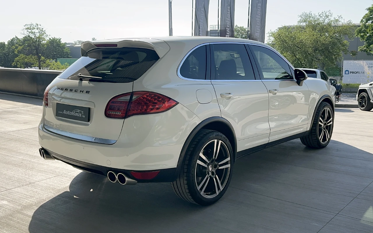 Porsche Cayenne Diesel, снимка 4 - Автомобили и джипове - 54836177