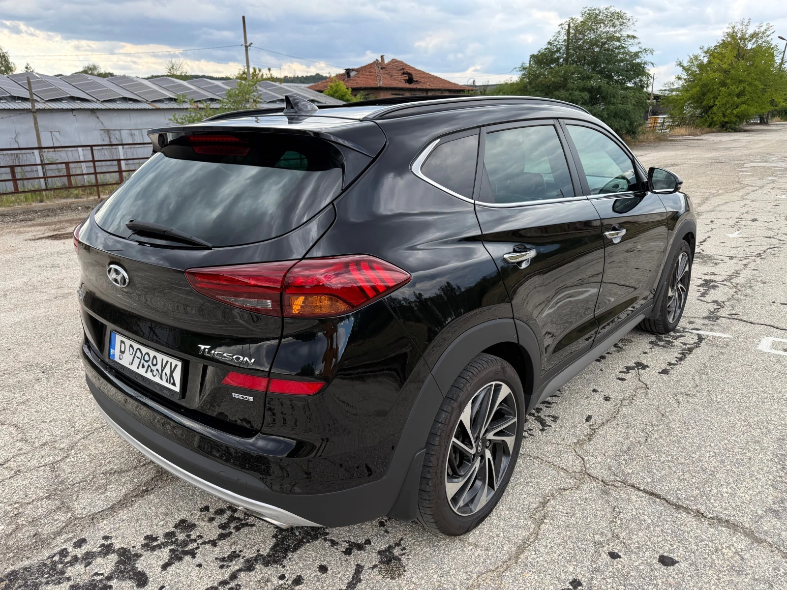Hyundai Tucson 1-Ви собственик , снимка 5 - Автомобили и джипове - 55670978