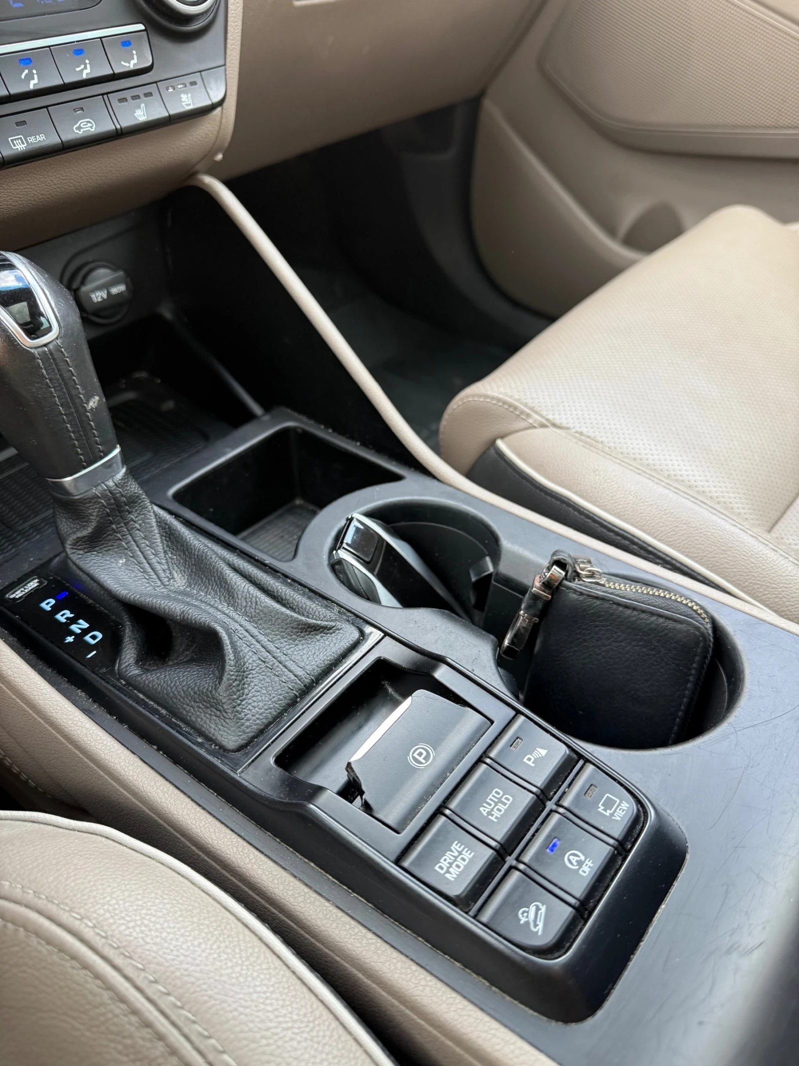 Hyundai Tucson 1-Ви собственик , снимка 14 - Автомобили и джипове - 55670978