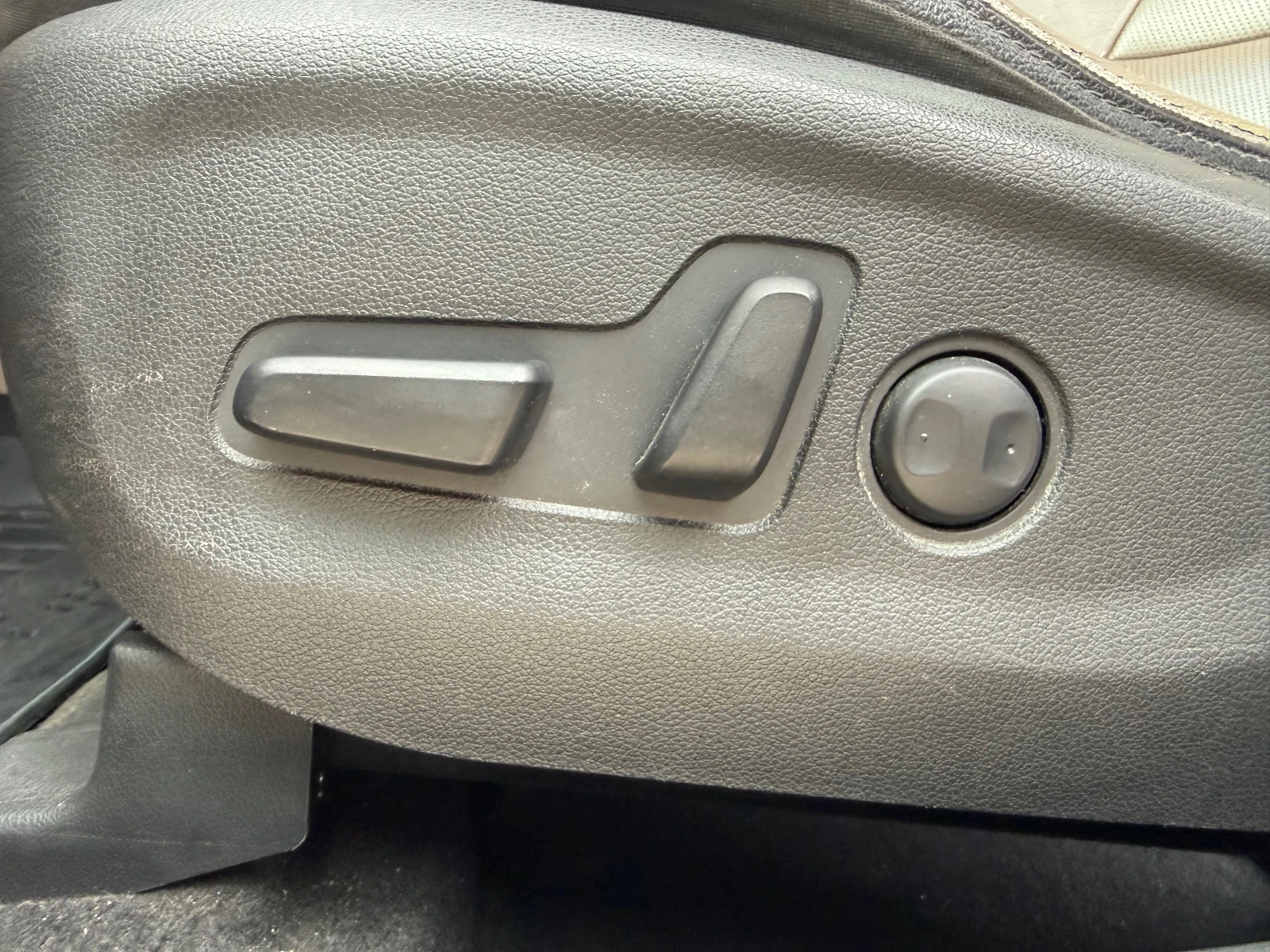 Hyundai Tucson 1-Ви собственик , снимка 13 - Автомобили и джипове - 55670978