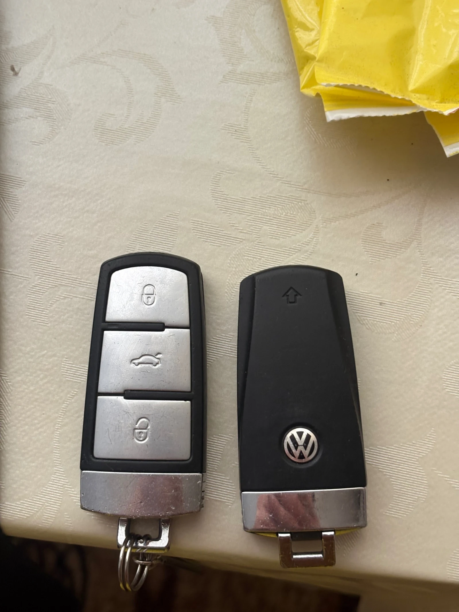 VW Passat, снимка 14 - Автомобили и джипове - 55898233