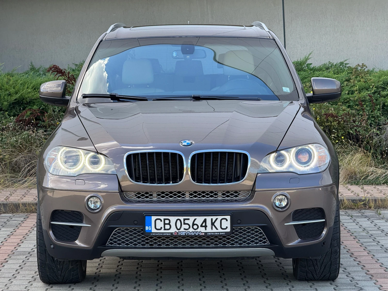 BMW X5 3.0D Facelift/360/Keyless/Панорама/Обслужен, снимка 2 - Автомобили и джипове - 55962356
