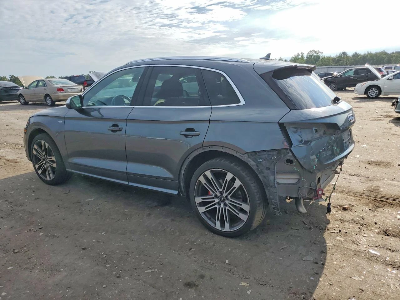 Audi SQ5 * 3.0T* DIGITAL* 360-CAM* BLIND-SPOT* , снимка 4 - Автомобили и джипове - 56328167