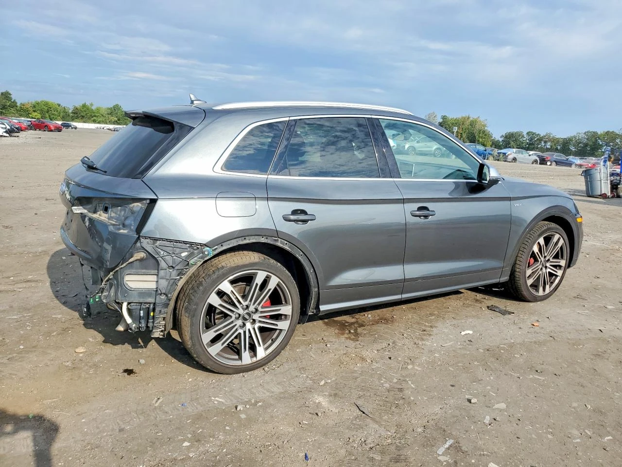 Audi SQ5 * 3.0T* DIGITAL* 360-CAM* BLIND-SPOT* , снимка 5 - Автомобили и джипове - 56328167