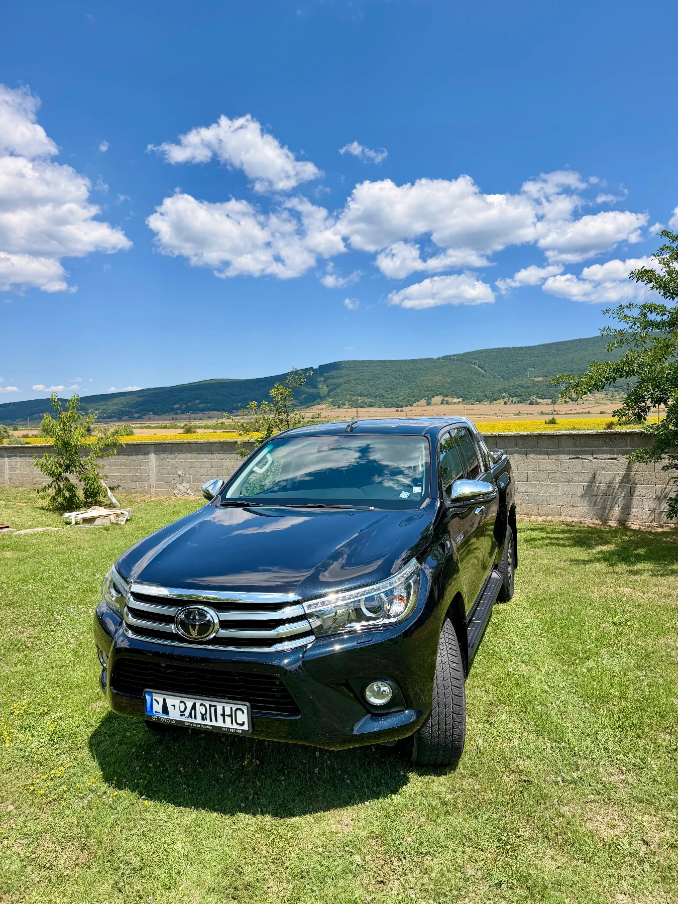 Toyota Hilux
