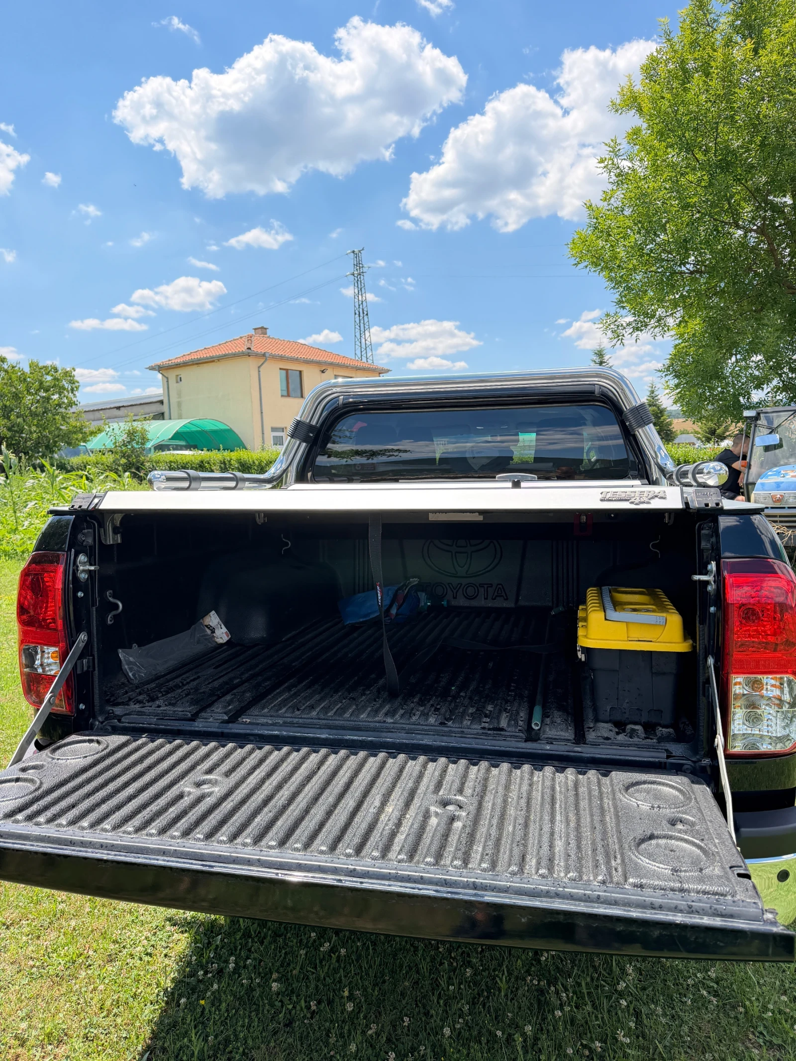 Toyota Hilux, снимка 5 - Автомобили и джипове - 56738383