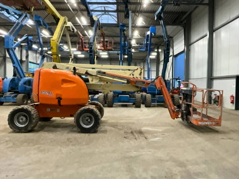 Автовишка Друга марка JLG 450 AJ, снимка 4 - Индустриална техника - 48521405