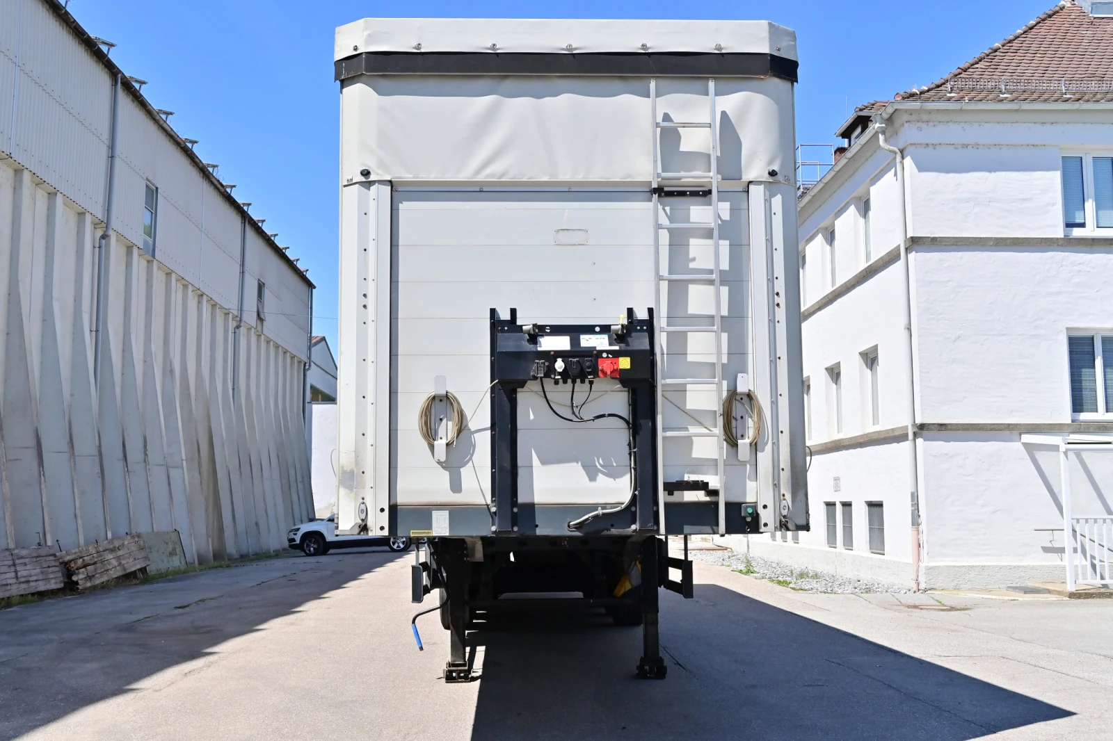 Полуремарке Schwarzmuller 3/E Тристрана щора, снимка 6 - Ремаркета - 54438602