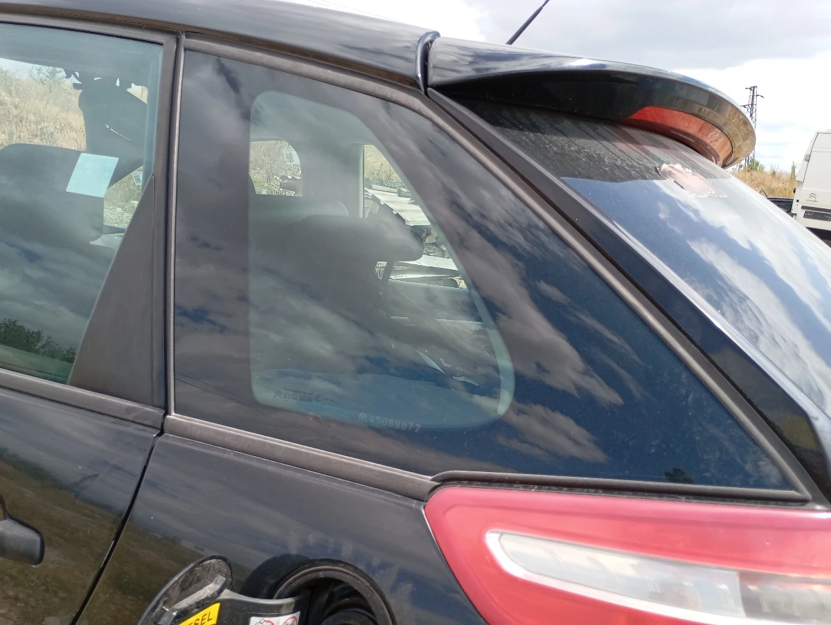      4  1.6 | Mobile.bg   1