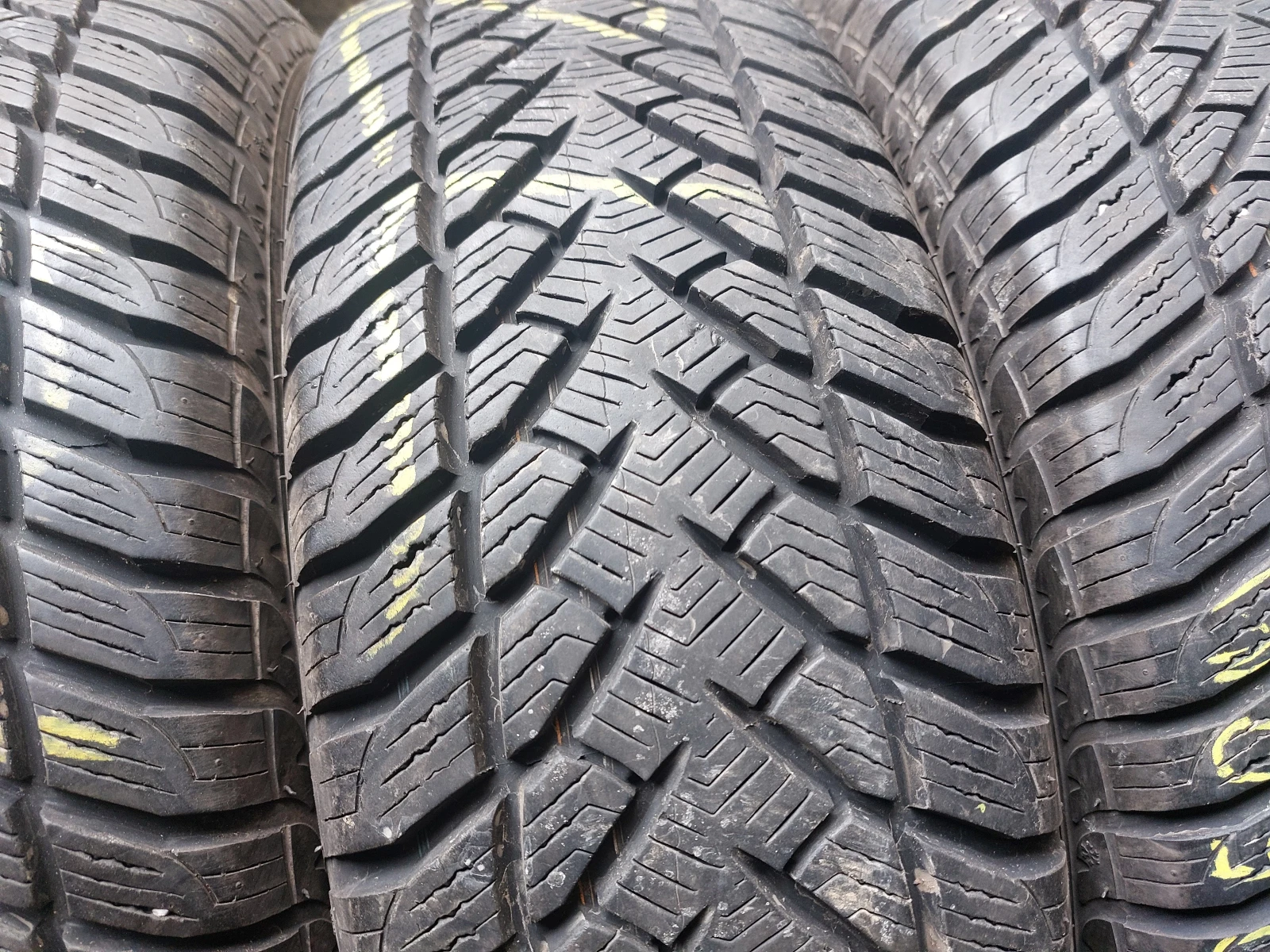  215/70R16 | Mobile.bg   5