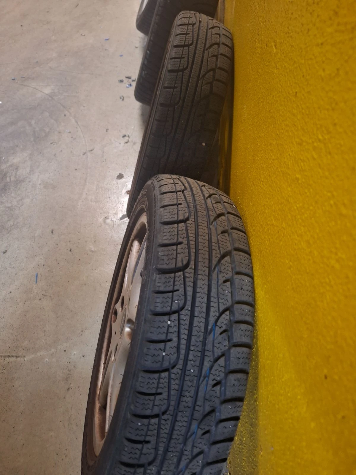    175/55R15  Smart Fortwo | Mobile.bg   9