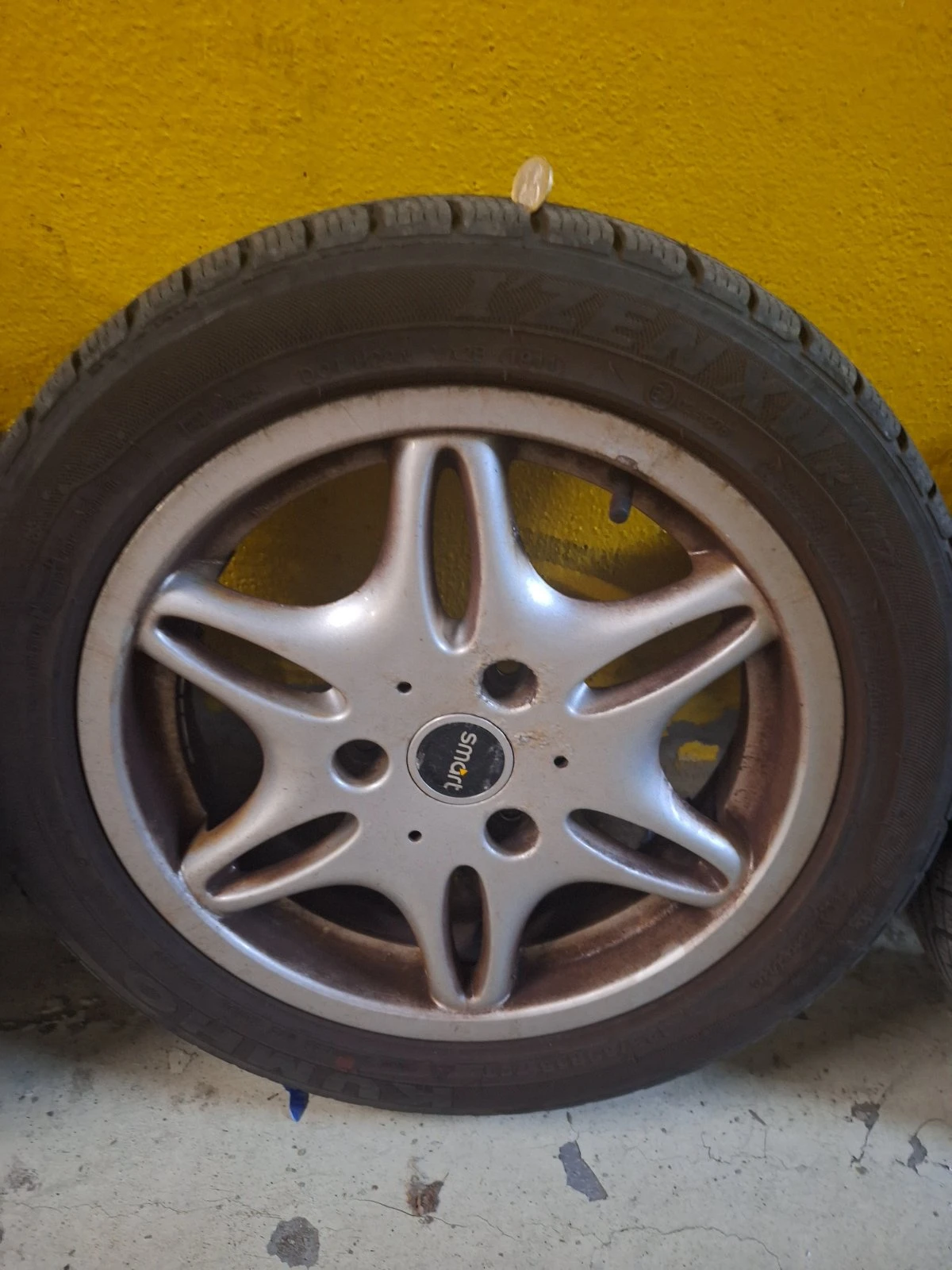    175/55R15  Smart Fortwo | Mobile.bg   4