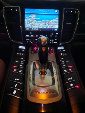 Porsche Panamera Platinum Edition, снимка 14