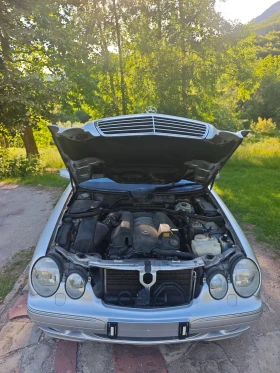 Mercedes-Benz E 320 3.2I 4MATIC, снимка 12
