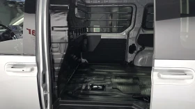 Hyundai Staria Modern* BLIND SPOT* ПОДГРЕВ ВОЛАН* КРАЙНА ЦЕНА, снимка 12