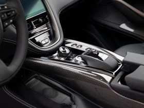 Aston martin DBX 707 = Carbon Interior= Гаранция, снимка 13