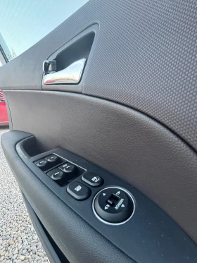 Hyundai I30 2.0 Бензин - 4300 € / 8410.07 лв. - 85004382 13