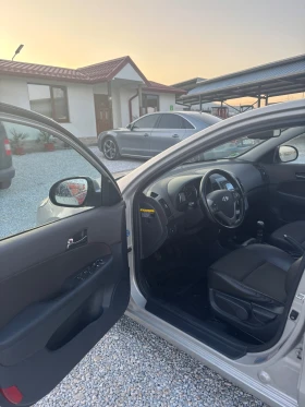 Hyundai I30 2.0 Бензин - 4300 € / 8410.07 лв. - 85004382 9