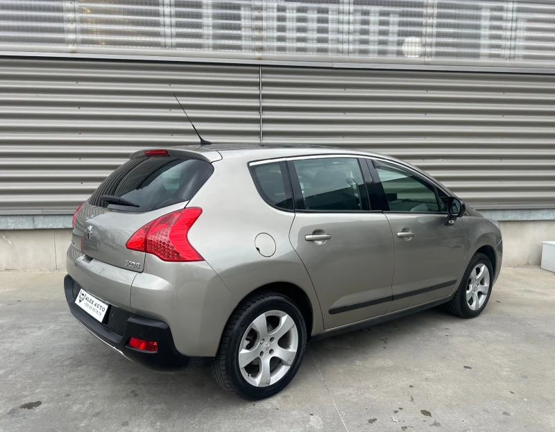 Peugeot 3008 Automatic//Panorama, снимка 3 - Автомобили и джипове - 47990481