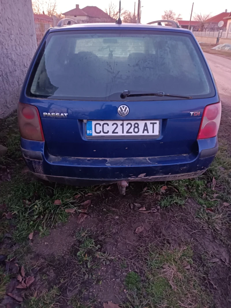 VW Passat, снимка 3 - Автомобили и джипове - 49006559