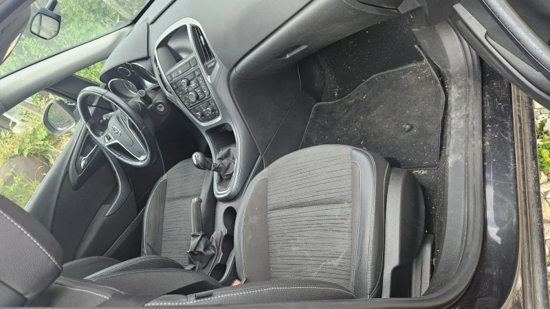 Opel Astra 1.4 LPG На части, снимка 8 - Автомобили и джипове - 52831149