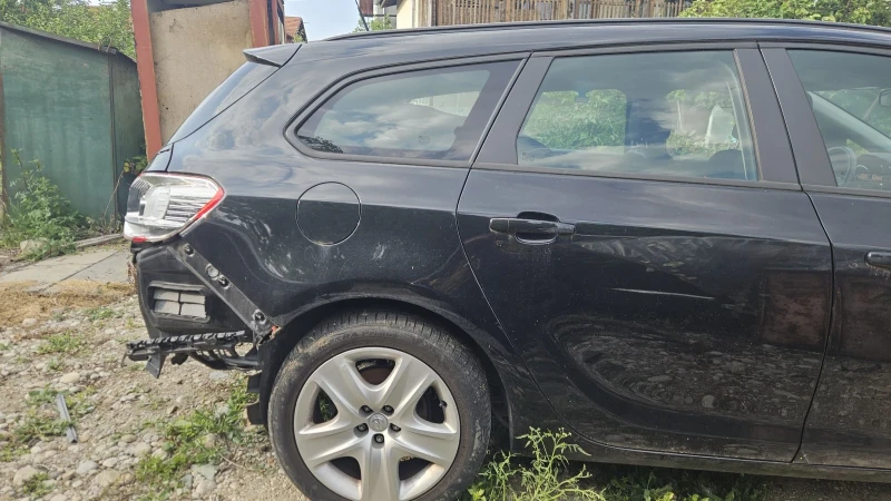 Opel Astra 1.4 LPG На части, снимка 5 - Автомобили и джипове - 52831149