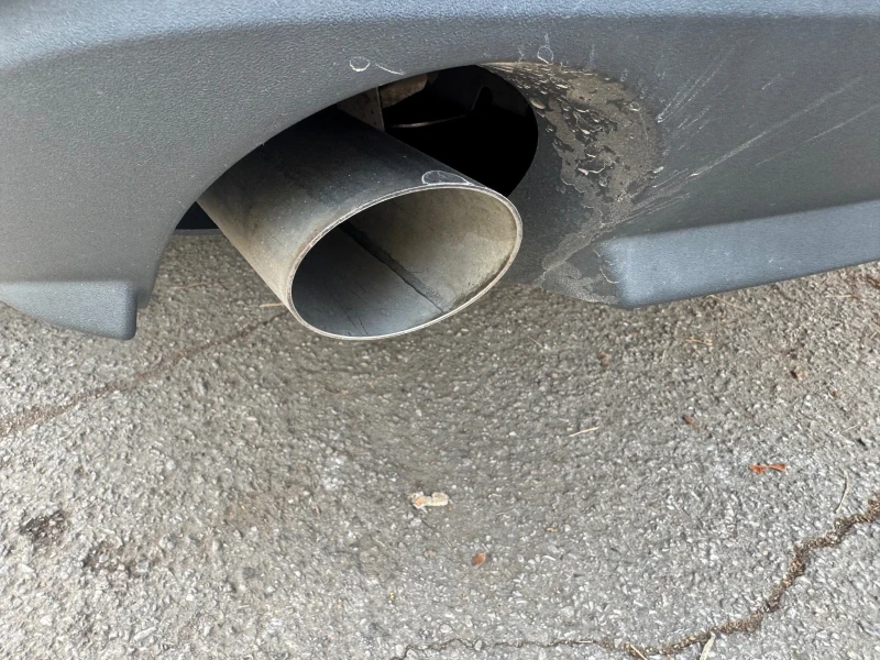 Audi A4 B9 2.0TDI Бартер, снимка 14 - Автомобили и джипове - 52426566